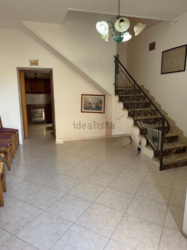 casa indipendente in vendita a Barcellona Pozzo di Gotto in zona Centro Città