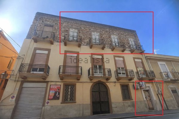 appartamento in vendita a Barcellona Pozzo di Gotto in zona Centro Città