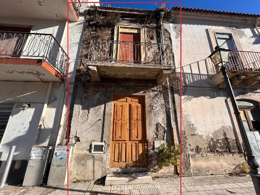 casa indipendente in vendita a Barcellona Pozzo di Gotto