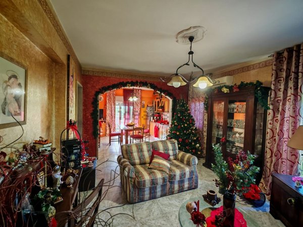 appartamento in vendita a Barcellona Pozzo di Gotto in zona Centro Città