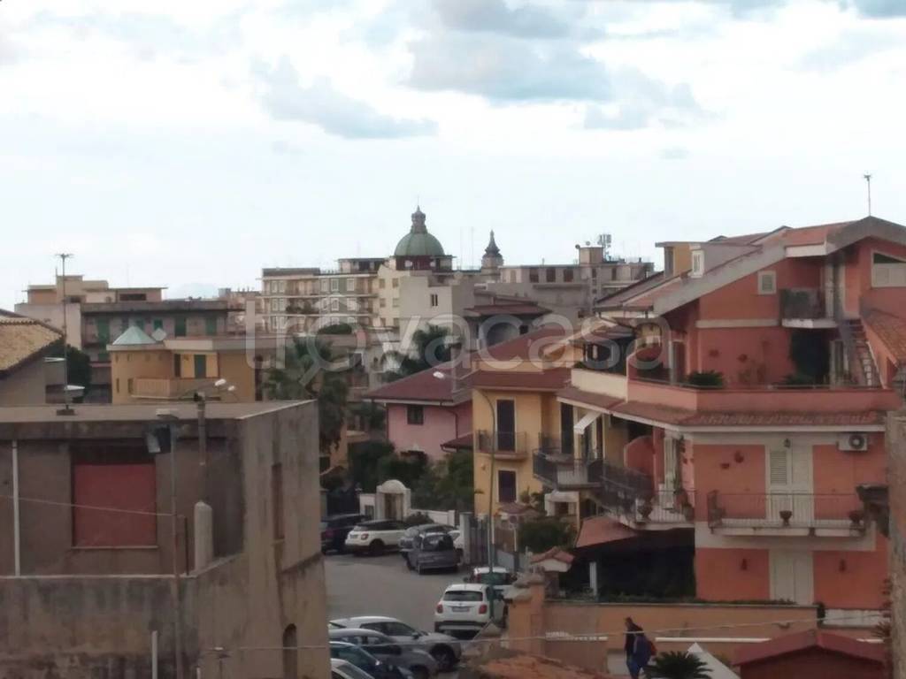 casa indipendente in vendita a Barcellona Pozzo di Gotto