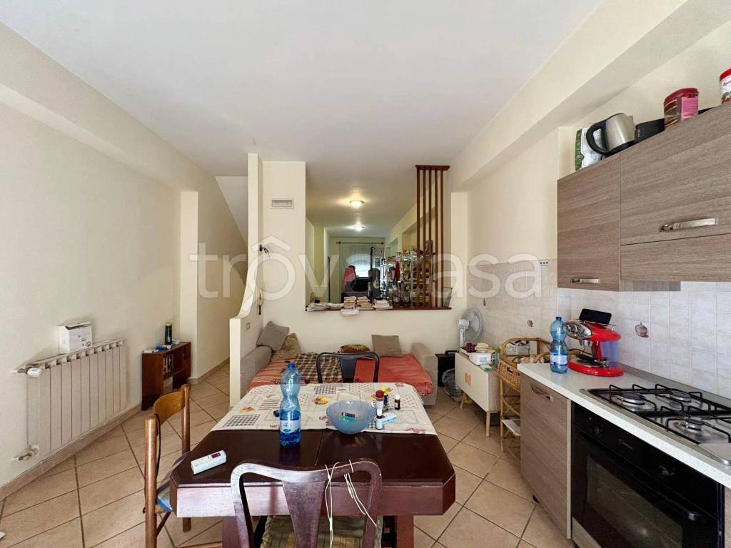 appartamento in vendita a Barcellona Pozzo di Gotto