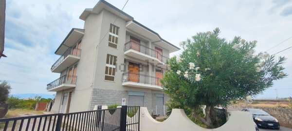 appartamento in vendita a Barcellona Pozzo di Gotto in zona Centro Città