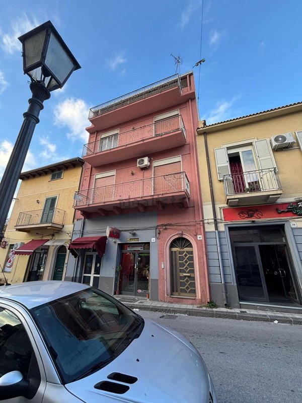 appartamento in vendita a Barcellona Pozzo di Gotto