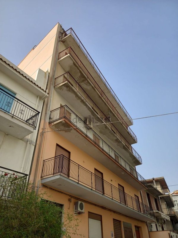 appartamento in vendita a Barcellona Pozzo di Gotto