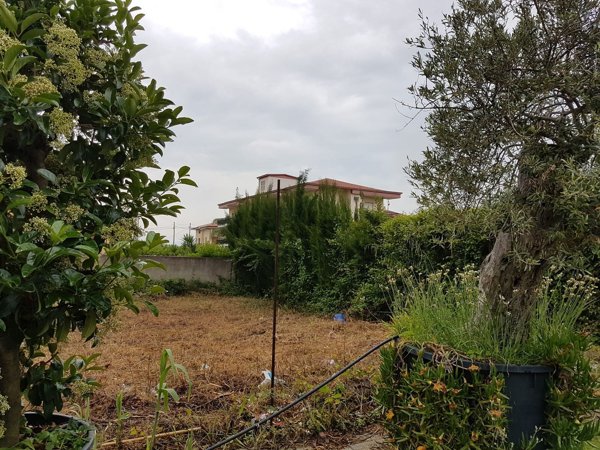 casa indipendente in vendita a Barcellona Pozzo di Gotto in zona Oreto