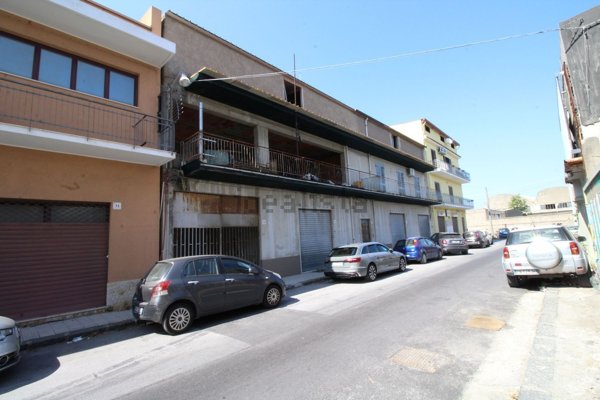 appartamento in vendita a Barcellona Pozzo di Gotto