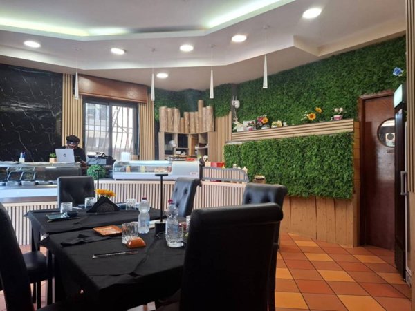 negozio in vendita a Barcellona Pozzo di Gotto