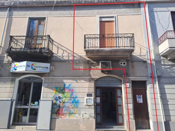 appartamento in vendita a Barcellona Pozzo di Gotto in zona Centro Città