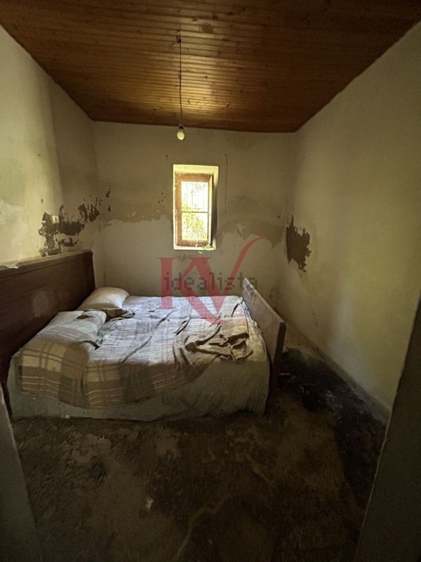 casa indipendente in vendita a Barcellona Pozzo di Gotto