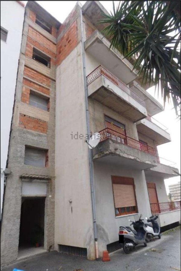 appartamento in vendita a Barcellona Pozzo di Gotto