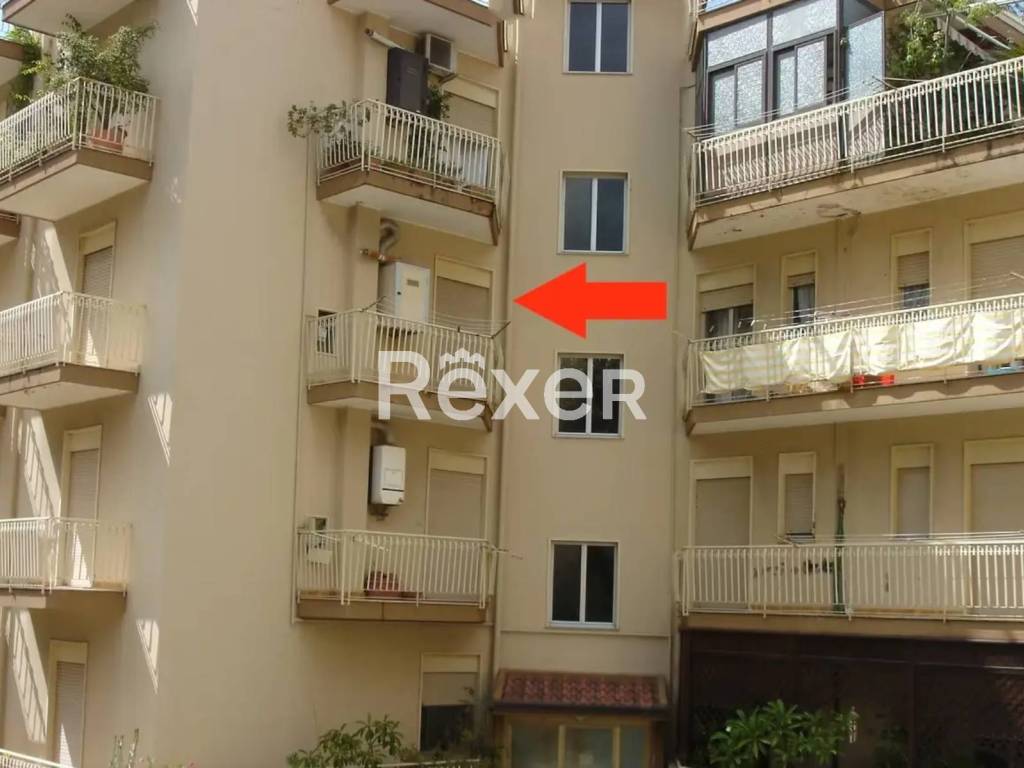 appartamento in vendita a Barcellona Pozzo di Gotto in zona Centro Città