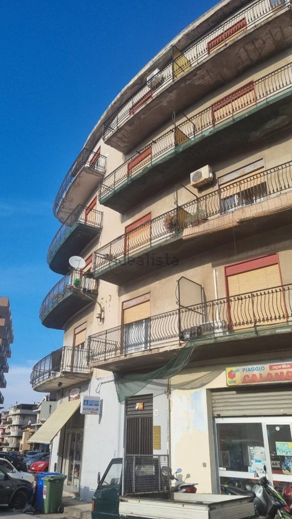 appartamento in vendita a Barcellona Pozzo di Gotto