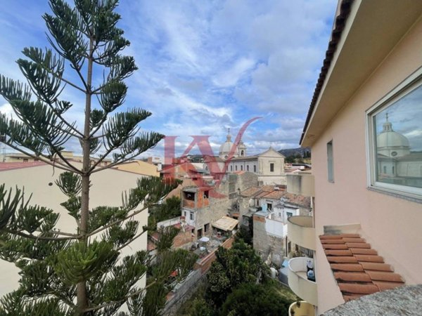appartamento in vendita a Barcellona Pozzo di Gotto in zona Centro Città