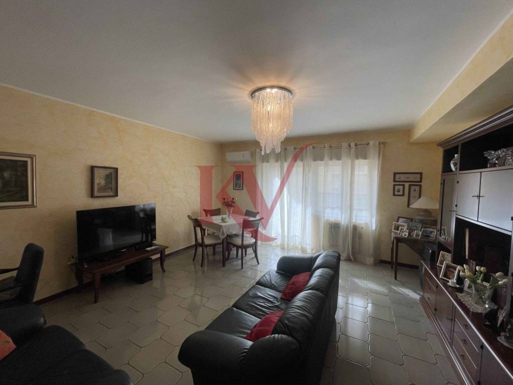 appartamento in vendita a Barcellona Pozzo di Gotto