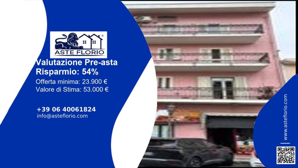 negozio in vendita a Barcellona Pozzo di Gotto in zona Centro Città