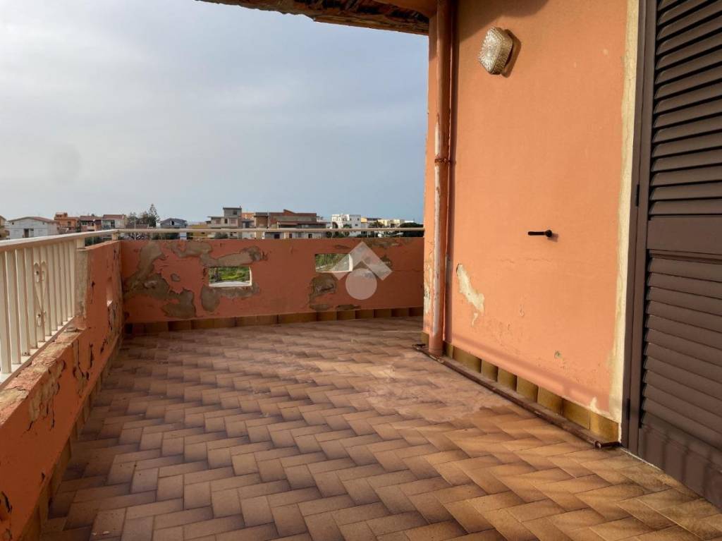 appartamento in vendita a Barcellona Pozzo di Gotto in zona Calderà/Spine Sante