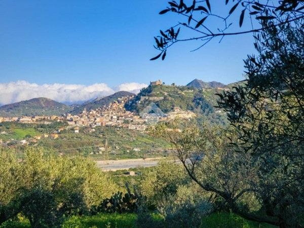 terreno agricolo in vendita a Barcellona Pozzo di Gotto in zona Oreto