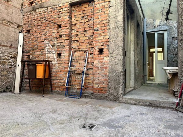 appartamento in vendita a Barcellona Pozzo di Gotto