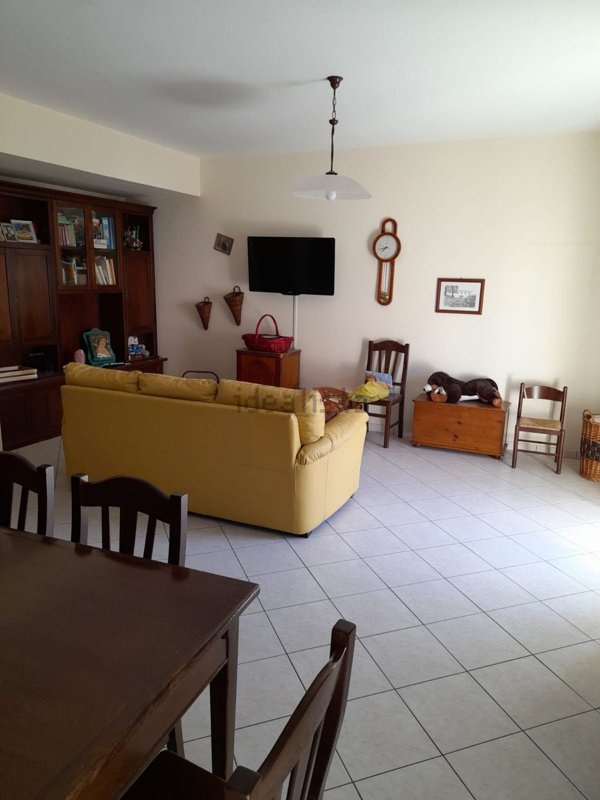 appartamento in vendita a Barcellona Pozzo di Gotto