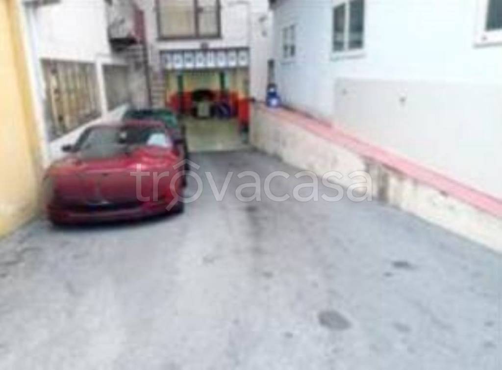 negozio in vendita a Barcellona Pozzo di Gotto