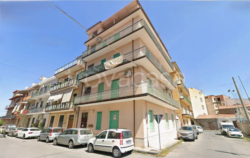 appartamento in vendita a Barcellona Pozzo di Gotto