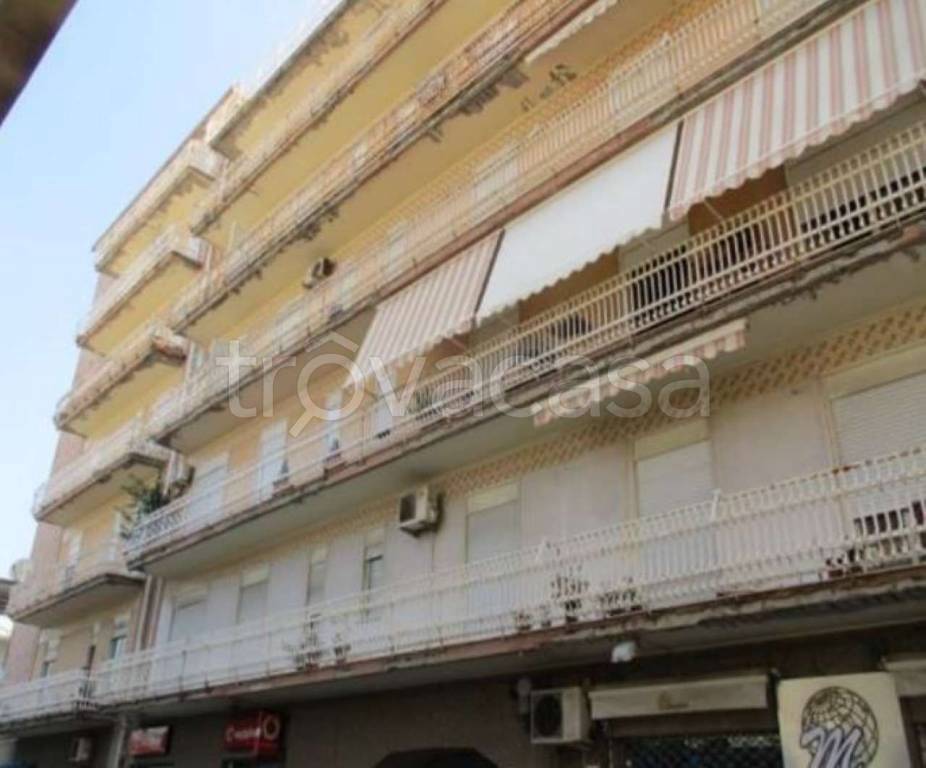 ufficio in vendita a Barcellona Pozzo di Gotto