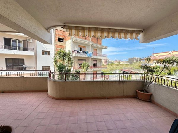 appartamento in vendita a Barcellona Pozzo di Gotto in zona Centro Città
