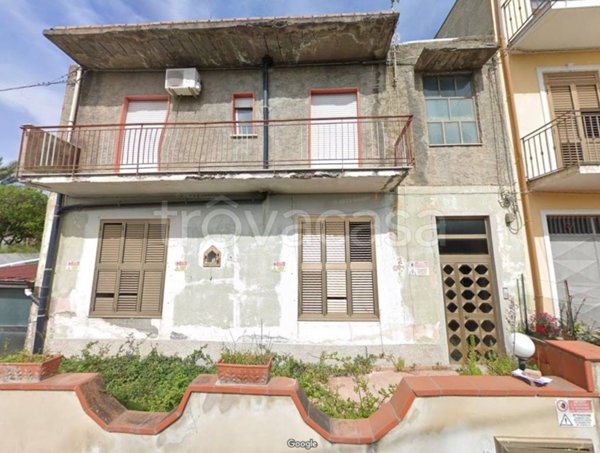 casa indipendente in vendita a Barcellona Pozzo di Gotto in zona Acquaficara