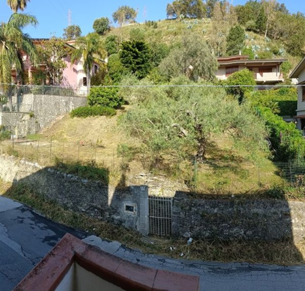 casa indipendente in vendita a Barcellona Pozzo di Gotto