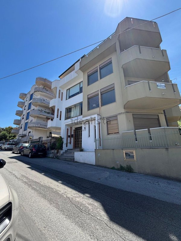 appartamento in vendita a Barcellona Pozzo di Gotto