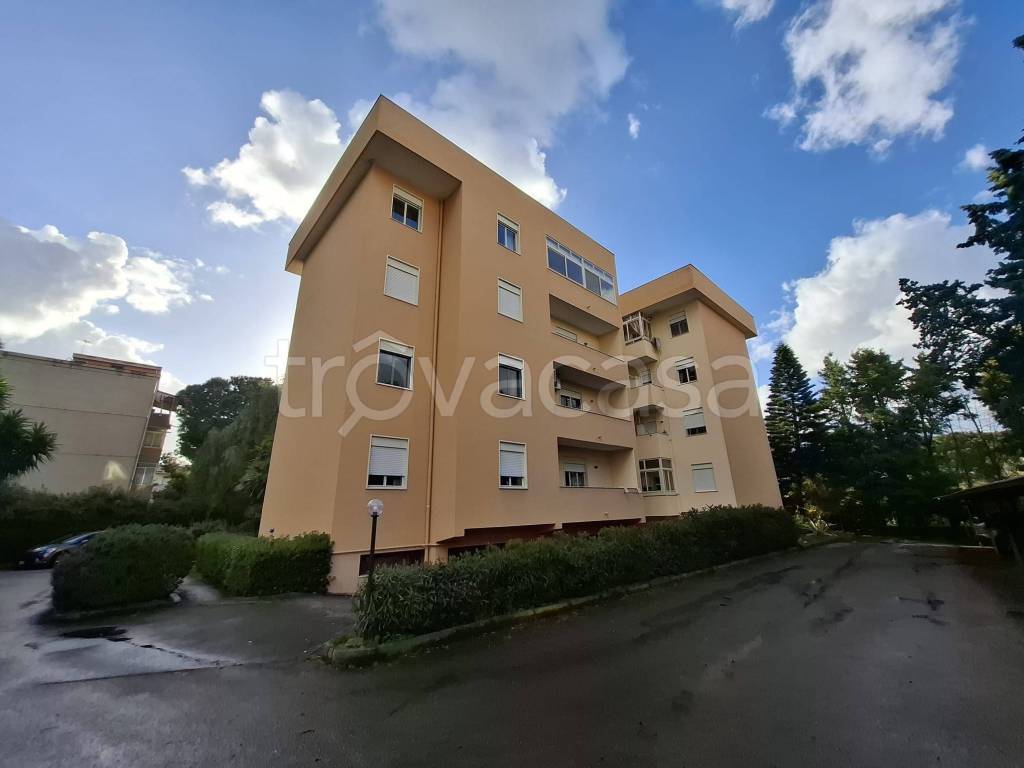 appartamento in vendita a Barcellona Pozzo di Gotto