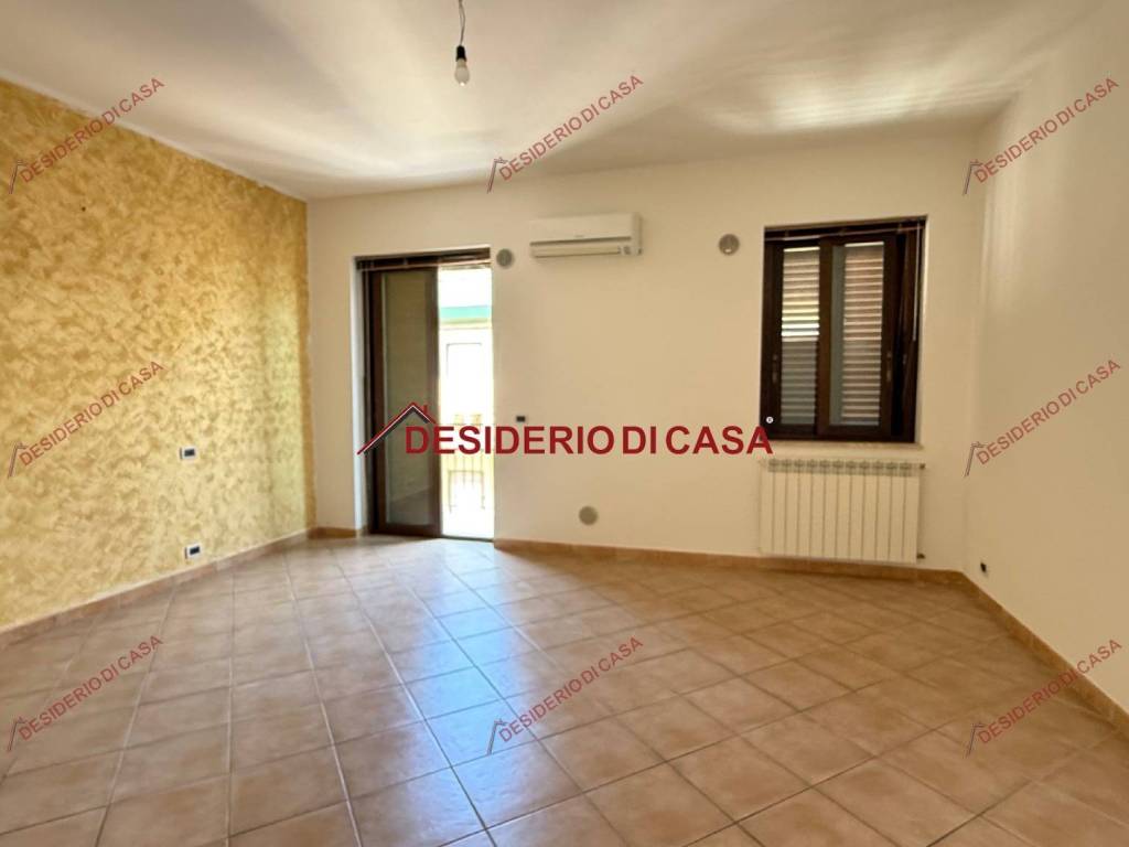 appartamento in vendita a Barcellona Pozzo di Gotto