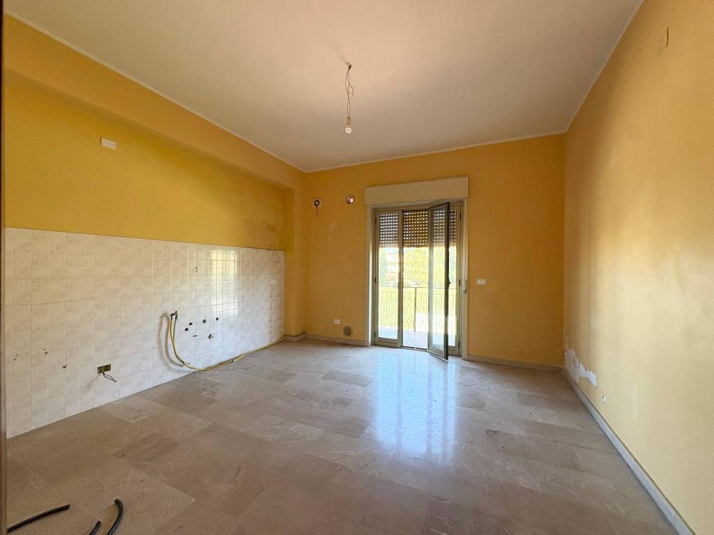 appartamento in vendita a Barcellona Pozzo di Gotto