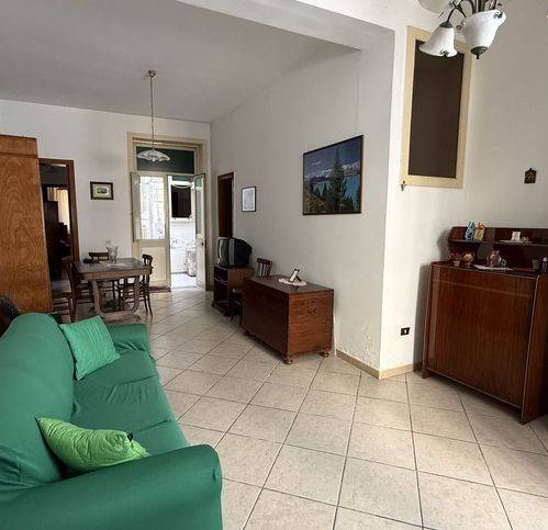 casa indipendente in vendita a Barcellona Pozzo di Gotto