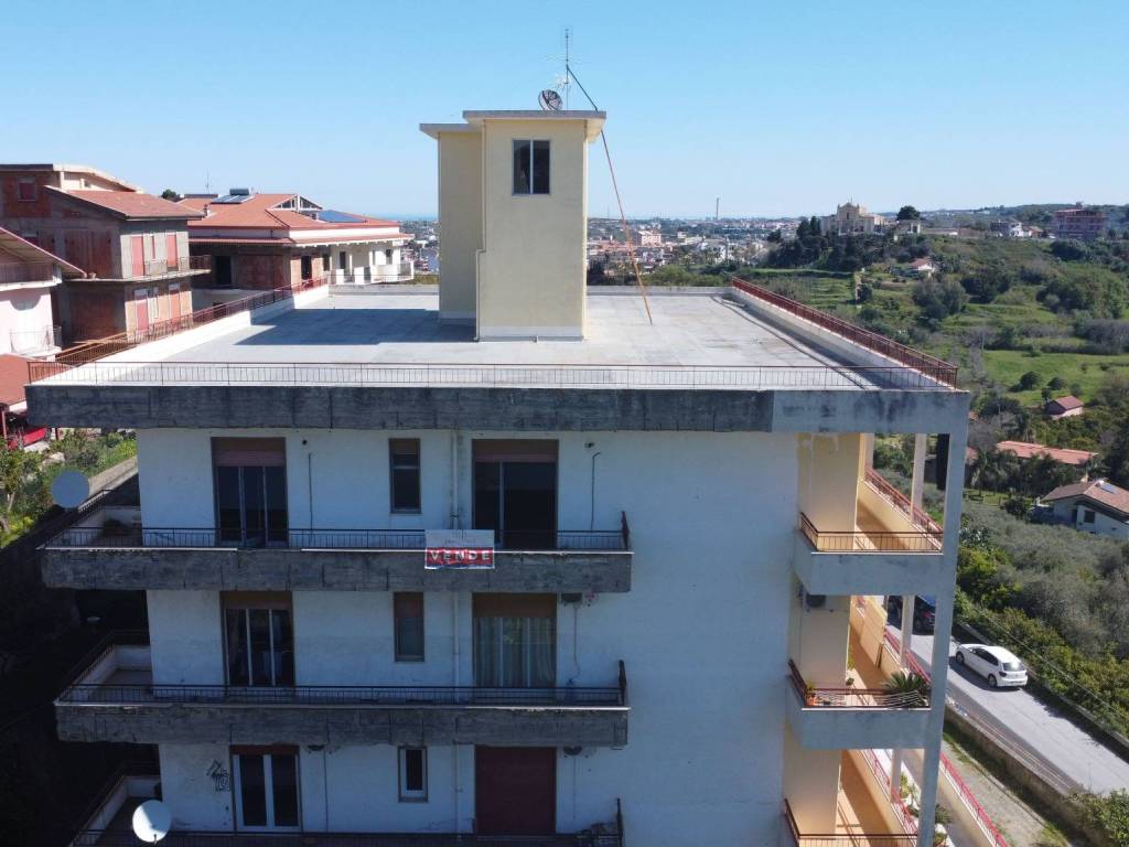 appartamento in vendita a Barcellona Pozzo di Gotto