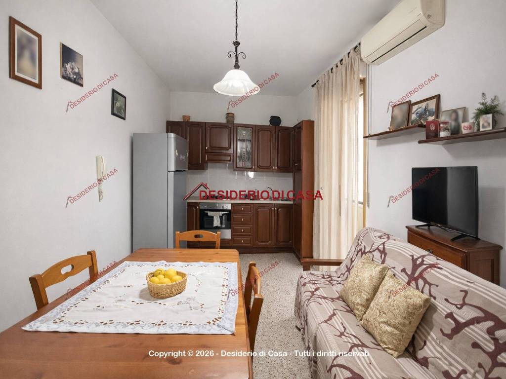 casa indipendente in vendita a Barcellona Pozzo di Gotto