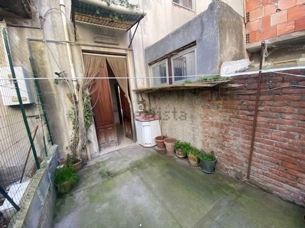 casa indipendente in vendita a Barcellona Pozzo di Gotto