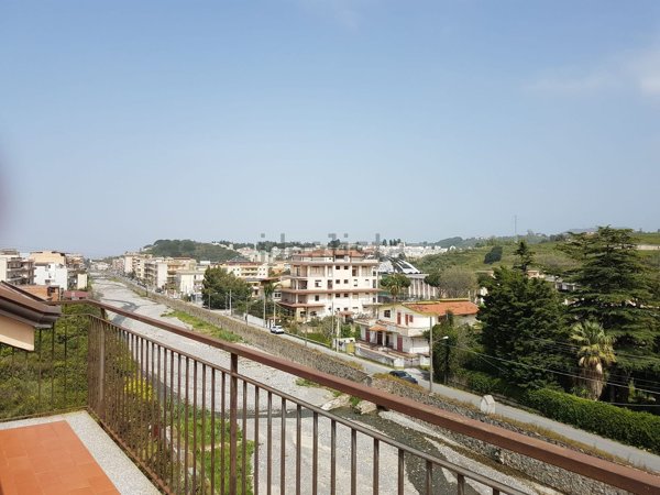 appartamento in vendita a Barcellona Pozzo di Gotto