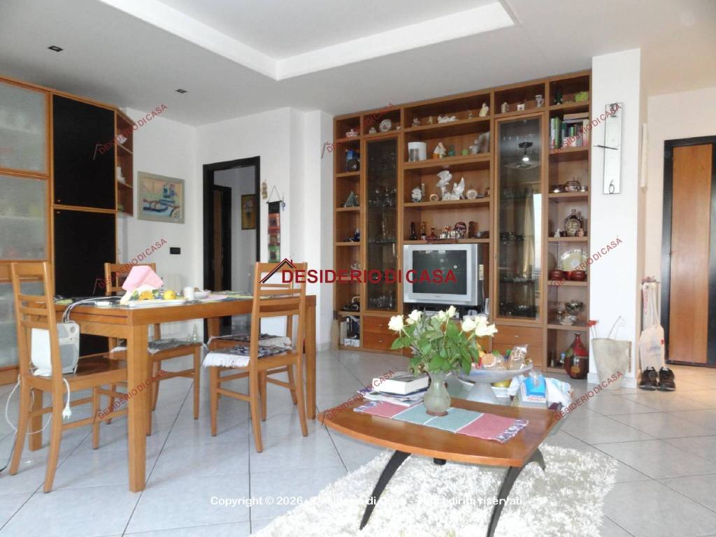 appartamento in vendita a Barcellona Pozzo di Gotto