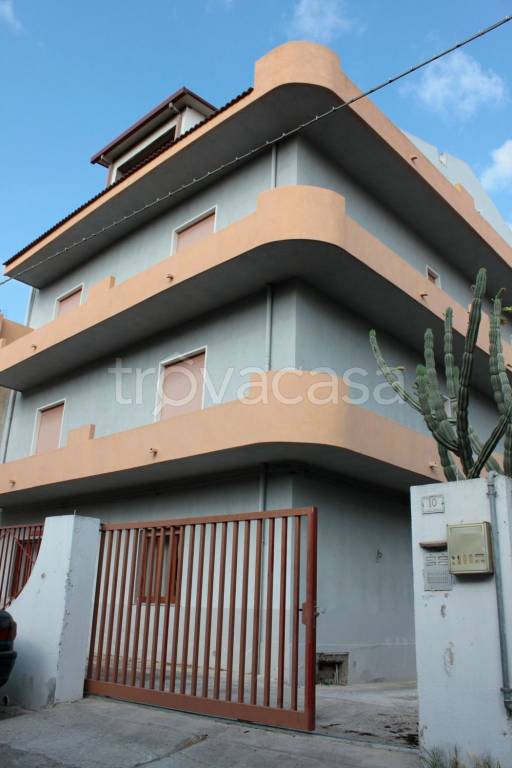 appartamento in vendita a Barcellona Pozzo di Gotto