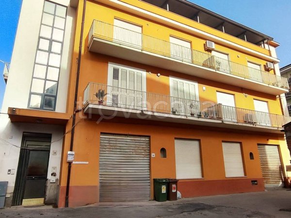 appartamento in vendita a Barcellona Pozzo di Gotto in zona Centro Città