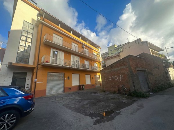 appartamento in vendita a Barcellona Pozzo di Gotto