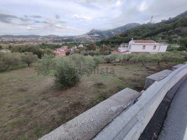 appartamento in vendita a Barcellona Pozzo di Gotto in zona Femminamorta