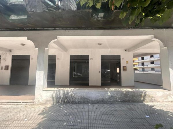 negozio in vendita a Barcellona Pozzo di Gotto