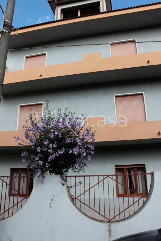 appartamento in vendita a Barcellona Pozzo di Gotto