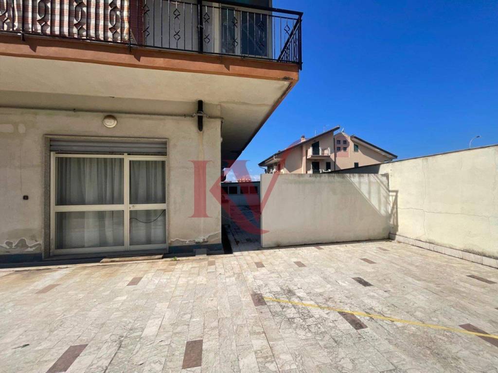 appartamento in vendita a Barcellona Pozzo di Gotto in zona Centro Città