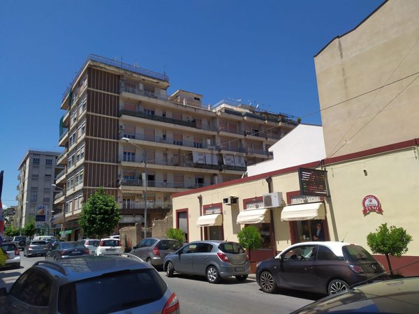 appartamento in vendita a Barcellona Pozzo di Gotto