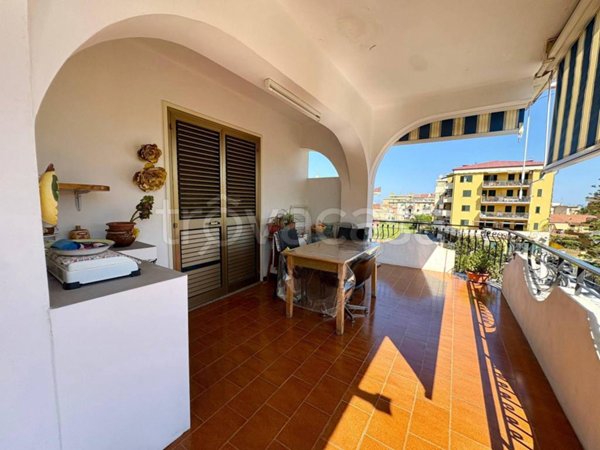 appartamento in vendita a Barcellona Pozzo di Gotto in zona Centro Città