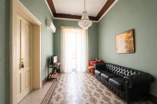casa indipendente in vendita a Barcellona Pozzo di Gotto in zona Centro Città